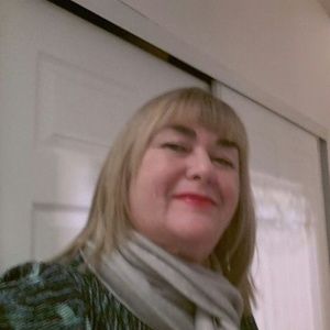 Meet your Posher, Connie